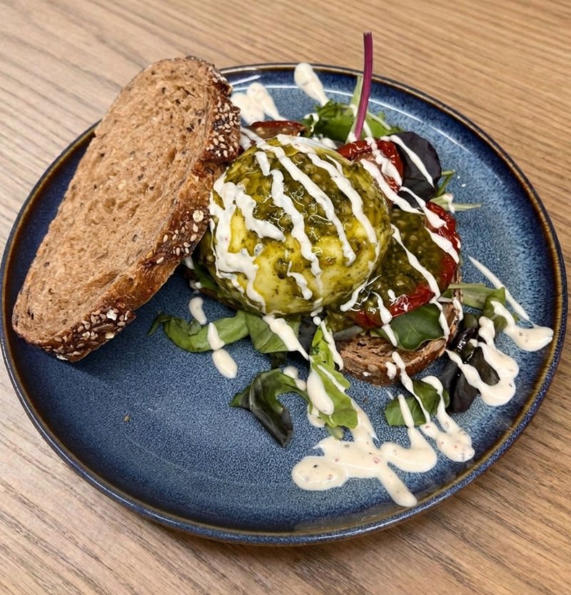 Buratta sandwich - Toos & Roos | Amsterdam